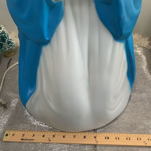 Empire Vintage Lighted Blow Mold Christmas Nativity Virgin Mary - Picture 5 of 17